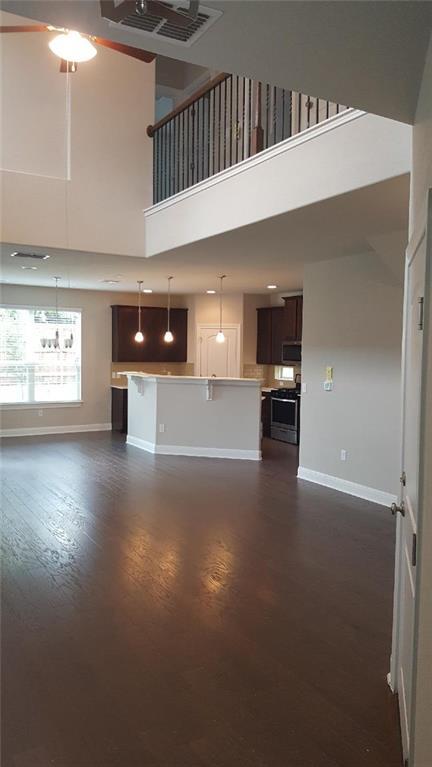 Foto del edificio - 1015 Boatswain Wy