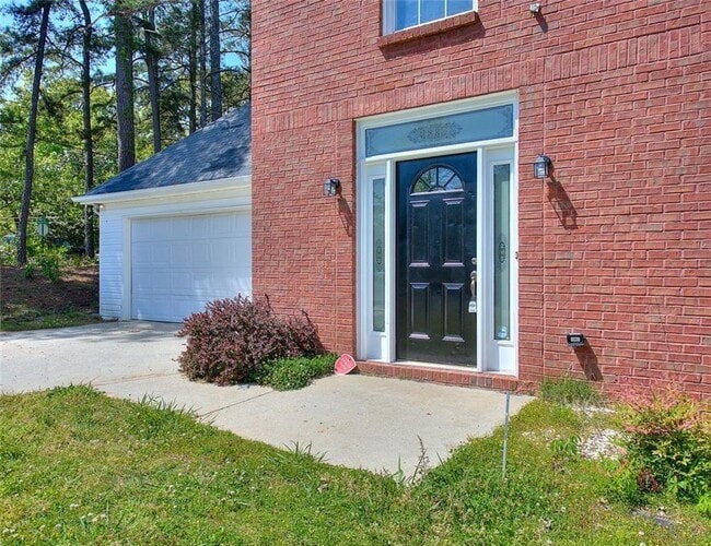 Building Photo - 4450 Anderson Rd