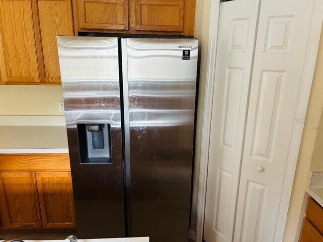 Foto del edificio - 8158 Settlers Creek Cir