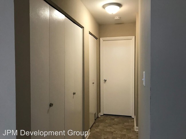 Building Photo - 3 br, 1.5 bath House - 200 Swarthmore Dr