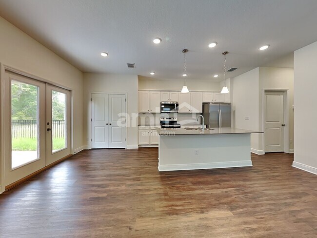 Foto del edificio - 27232 St Andrews Ave