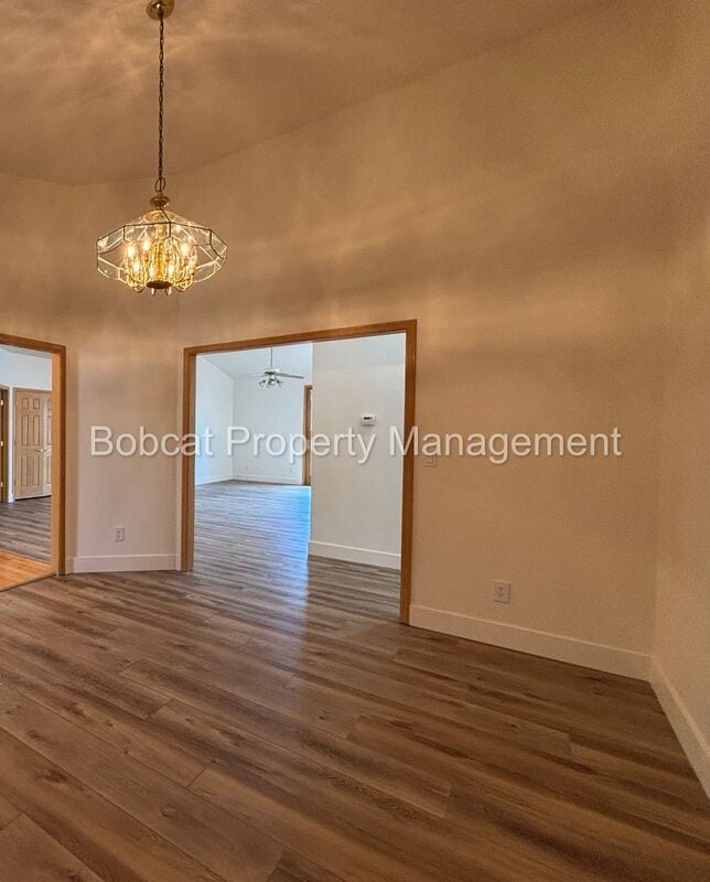 Building Photo - 1300 Bridle Way