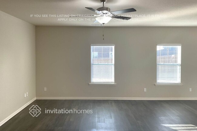 Foto del edificio - 636 Gleaner Wy