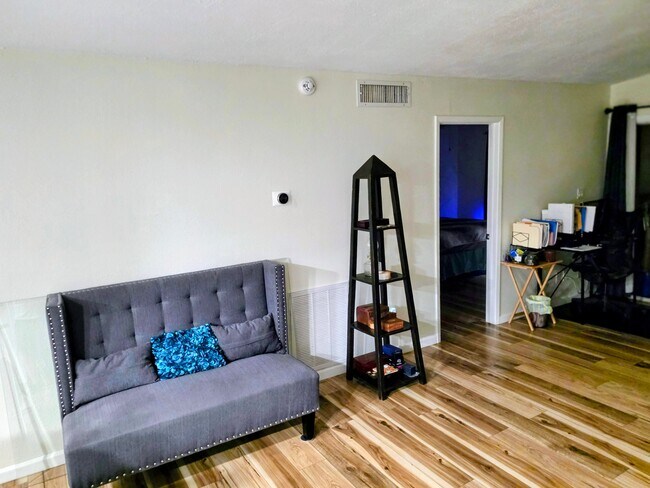 Foto del edificio - 5306 N 15th Dr