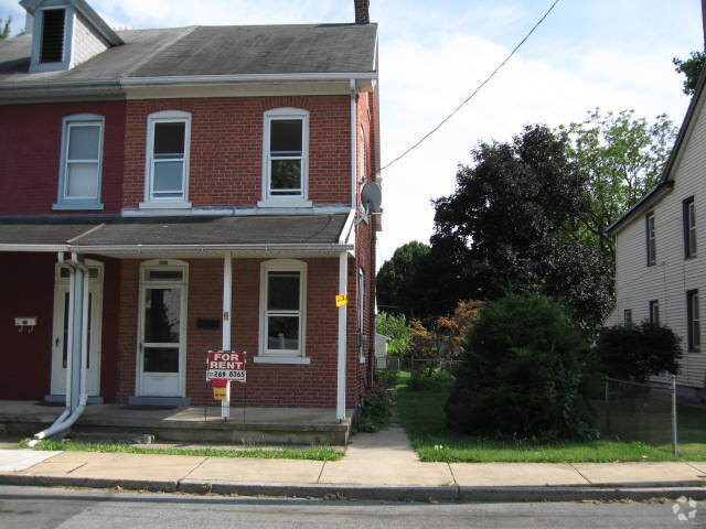 Building Photo - 430 E Guilford St