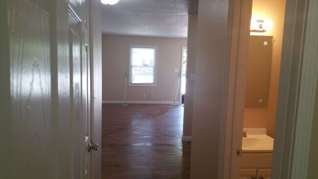 Building Photo - 3389 S 14th 1/2 St