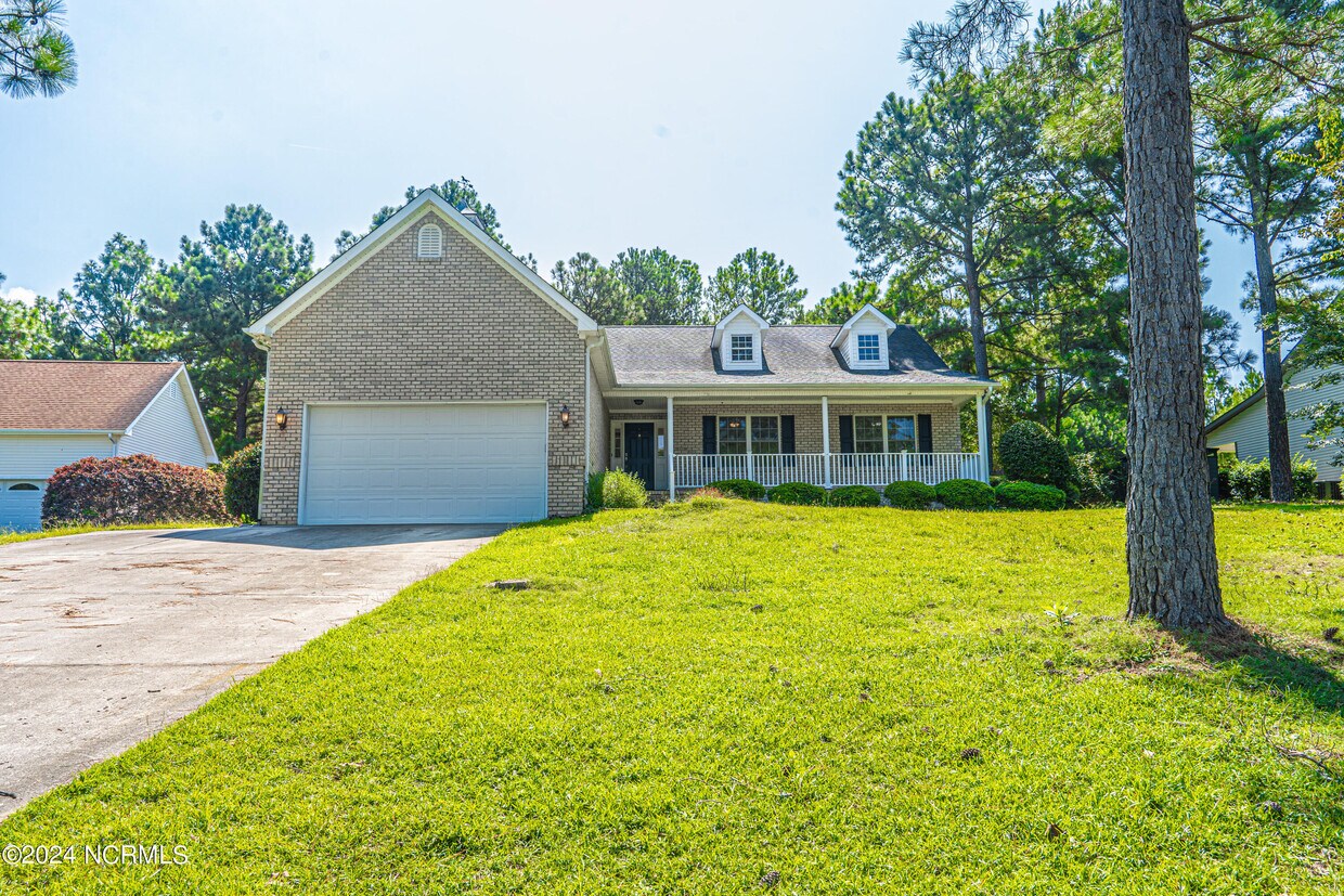 Foto principal - 380 Queens Cove Way