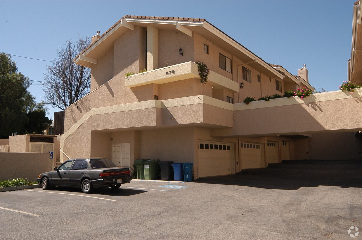 Building Photo - 279-287 Erbes Rd