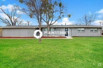 Building Photo - 309 E Huitt Ln