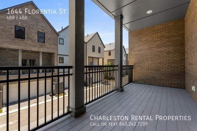 Building Photo - 1644 Florentia St