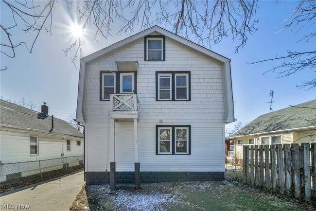 Building Photo - 4306 Buechner Ave