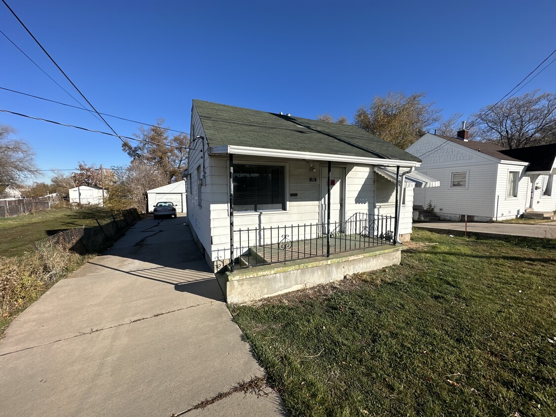 Primary Photo - 264 36th St