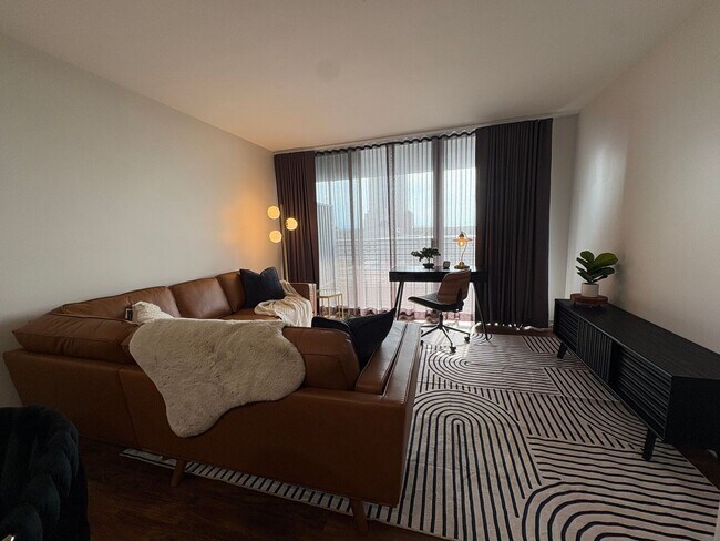 Interior Photo - Sky Park Apartments