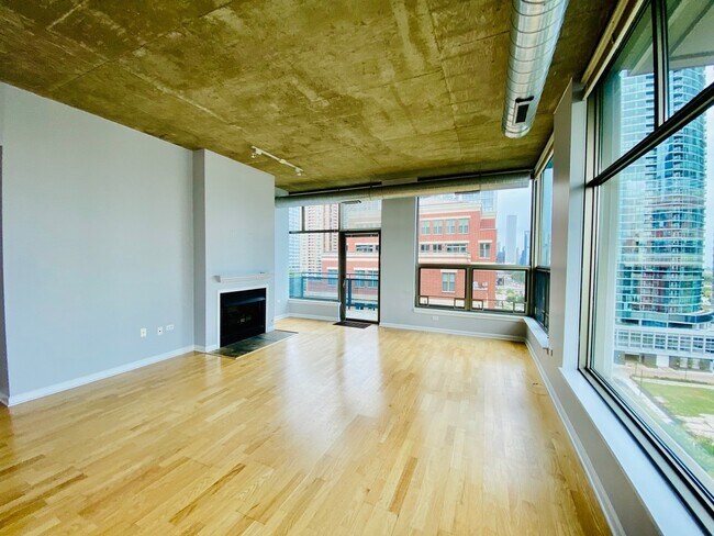 Foto del edificio - 125 E 13th St