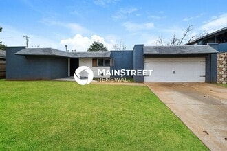 Building Photo - 10709 Dorothy Dr