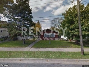 Building Photo - 2612 Toledo Ave S