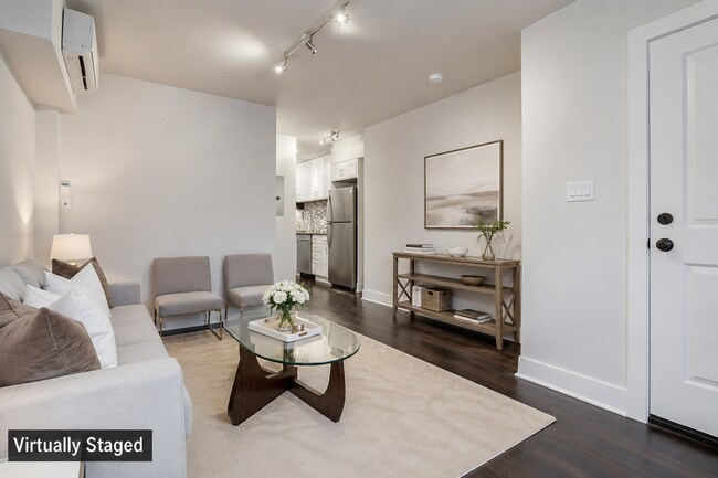 Foto del edificio - 82 Q St SW
