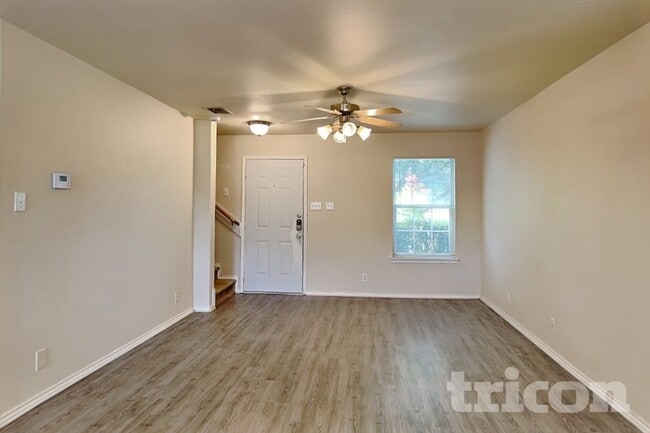 Building Photo - 5614 Red Canyon