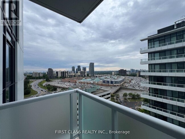Photo du bâtiment - 188 Fairview Mall Dr