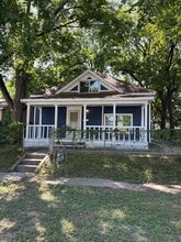 Building Photo - 610 Vine St