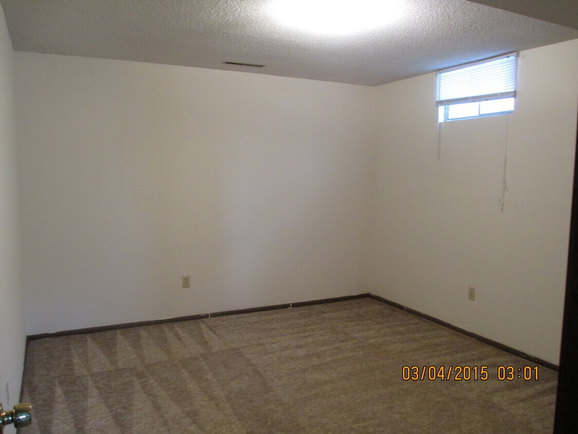 Building Photo - Sonora Dr. 1556-58