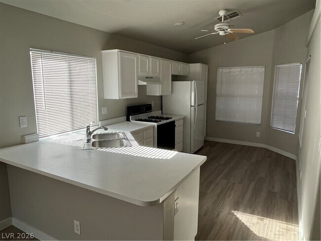 Foto del edificio - 1248 Silver Prospect Dr