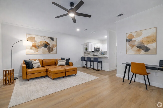 Building Photo - Vita at Sustella