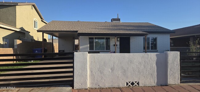 Building Photo - 119 E Hill Dr
