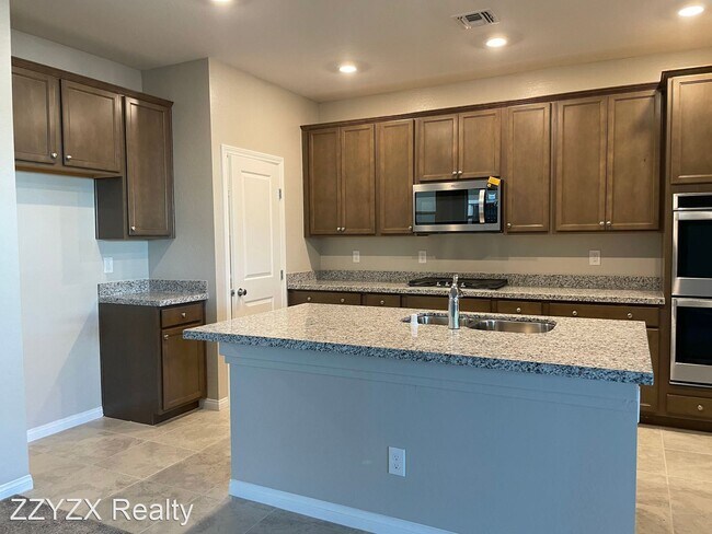 Building Photo - 4 br, 3 bath House - 10734 Silver Pond Avenue