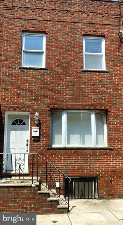 Building Photo - 2232 S Bancroft St