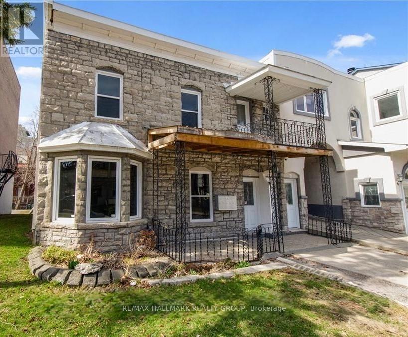 Primary Photo - 45 St Andrew St