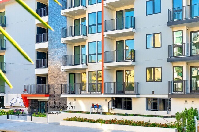 Foto del edificio - 5545 Bonner Ave