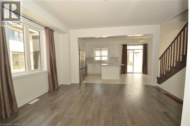 Photo du bâtiment - 10 Heritage Wy