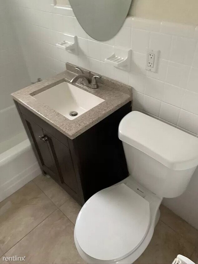 Primary Photo - 2 br, 1 bath House - 136 SE Prima Vista Blvd