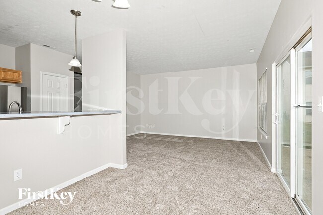 Foto del edificio - 10368 Platinum Dr