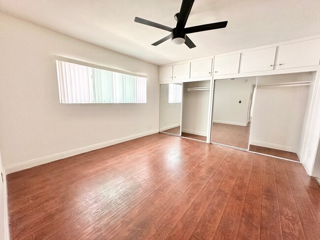Building Photo - 6025 Whitsett Ave
