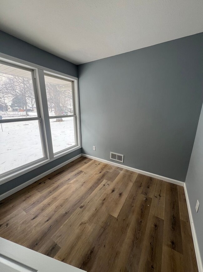 Foto del edificio - 207 Lake St