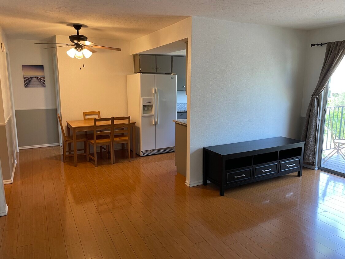 1030 E Quail Vista Ct Unit i, Salt Lake City, UT 84117 Condo for Rent