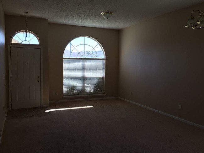 Building Photo - 12588 Brahma Bull Cir W