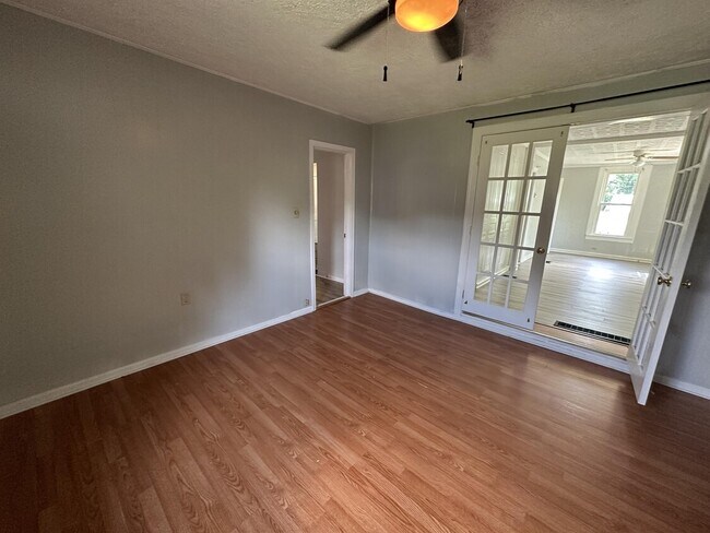 bedroom 1 - 2223 Youll St