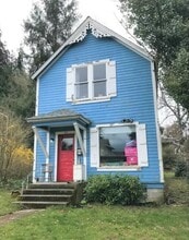 Building Photo - 614 E Myrtle St