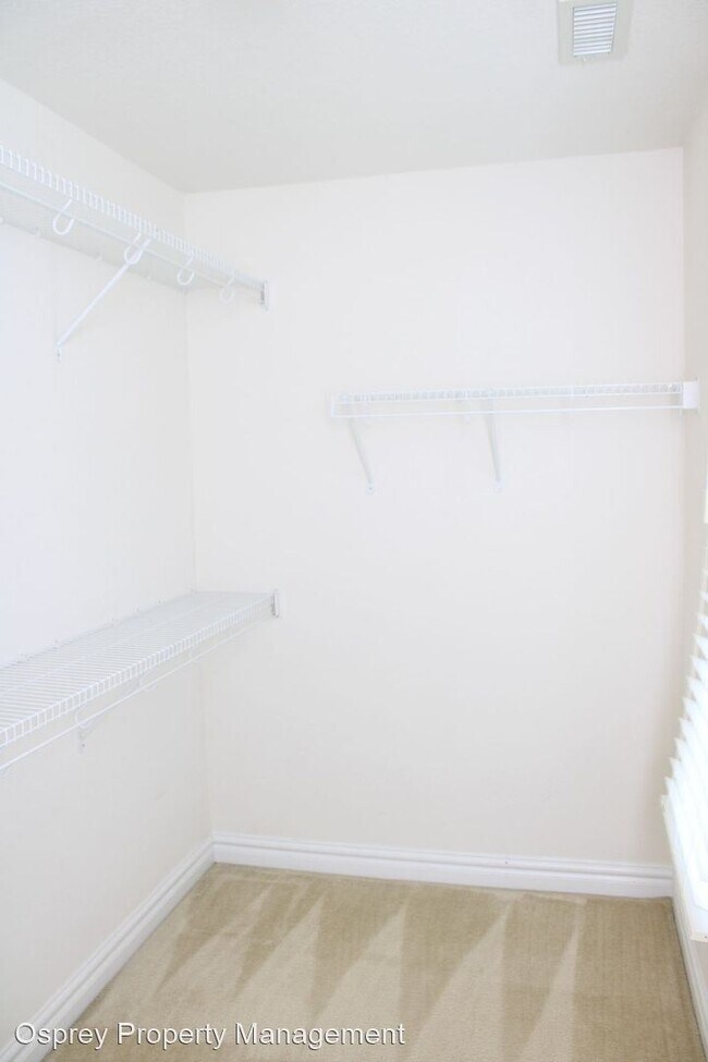 Building Photo - 3 br, 2.5 bath House - 2119 Martlet Lane