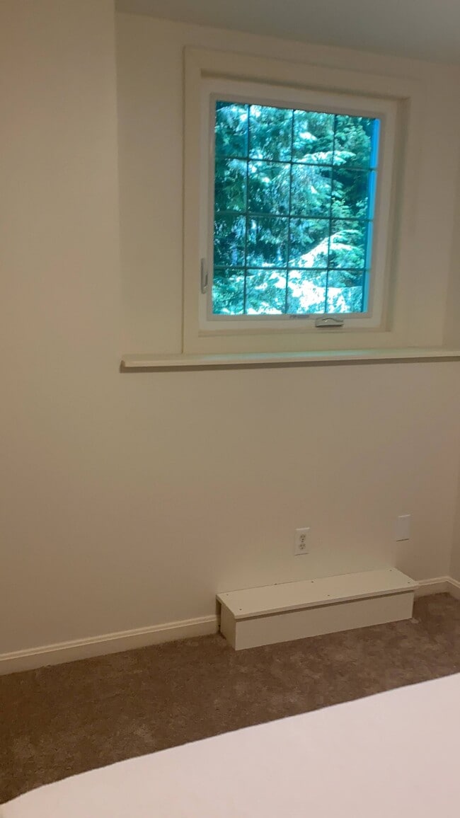 Photo - 142 Blackberry Cir Apartment