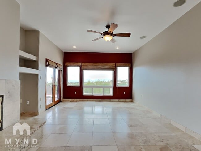 Building Photo - 5727 N PSO Ventoso