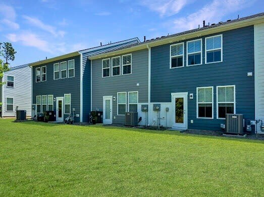 Foto del edificio - 481 Trotters Ln