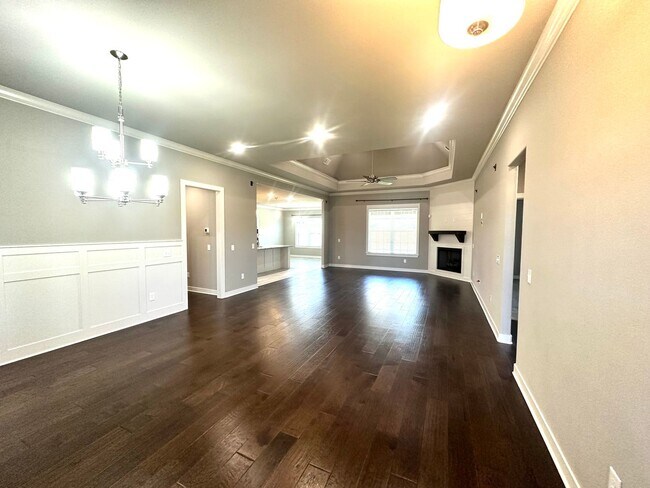 Foto del edificio - 4 Bedroom/ 3 Bathroom Home for Rent in Ben...