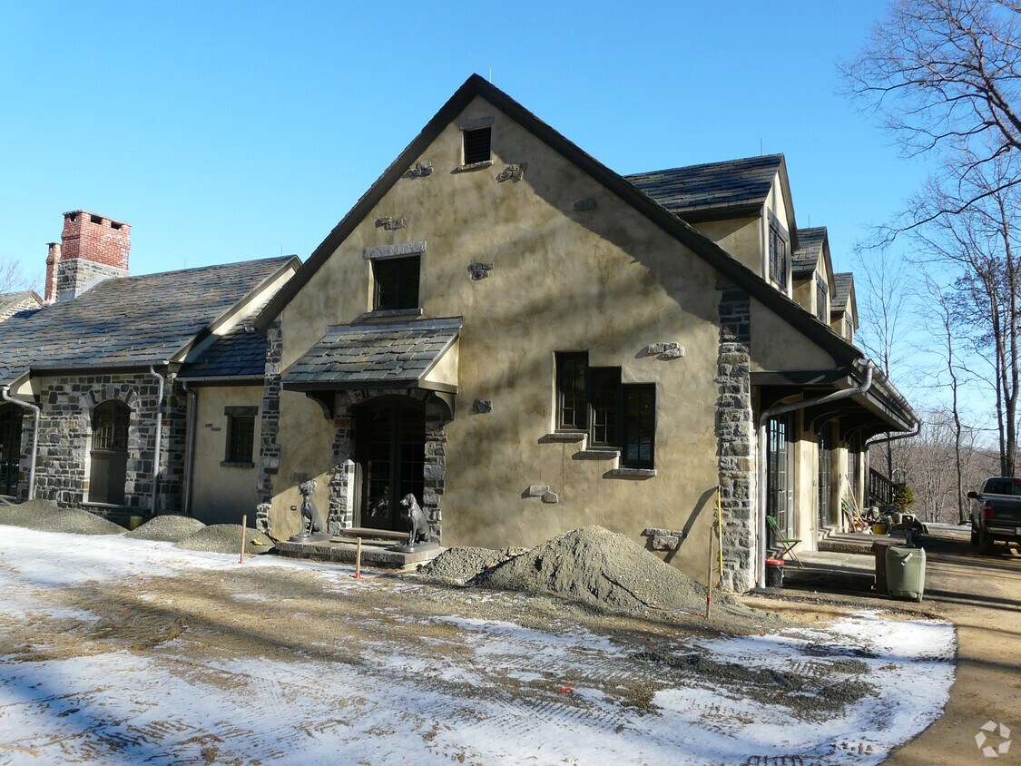 5355 Spring Lake Rd, Sherman, CT 06784 Apartments in Sherman, CT