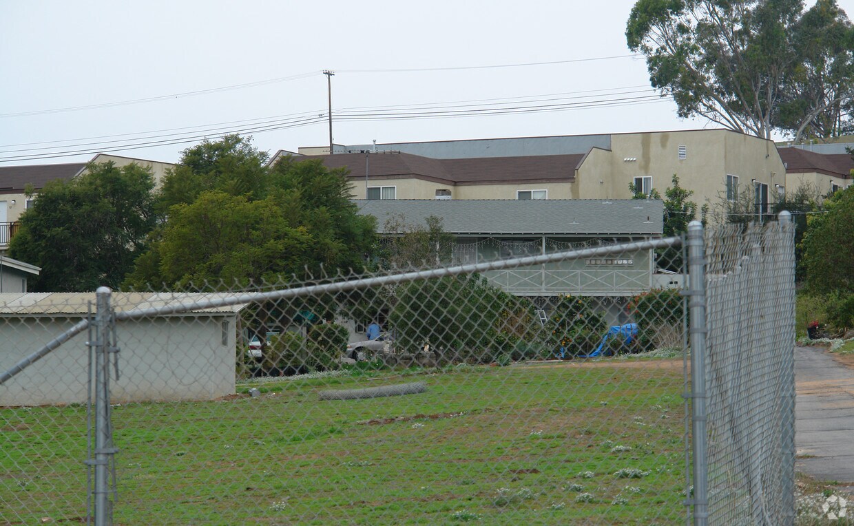 Building Photo - 1151-1157 Alturas Rd
