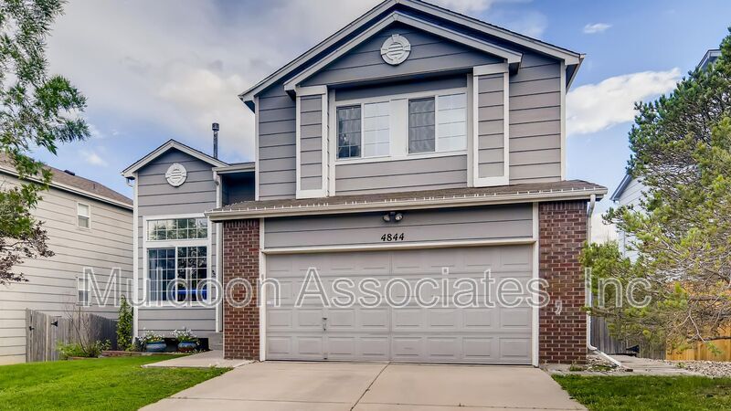 Foto principal - 4844 Little London Dr