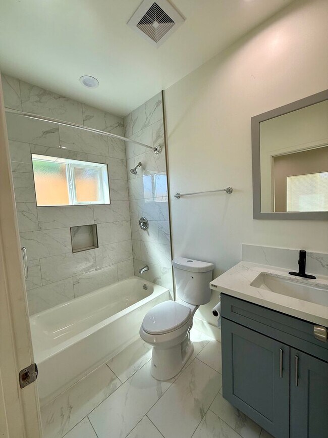 Foto del edificio - RINYO6696